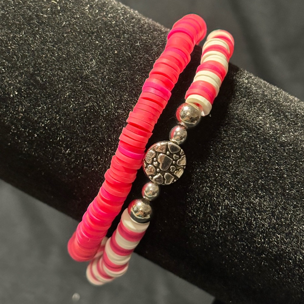 🐠 Clay stretchy bracelets
